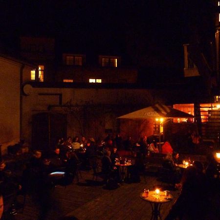 Seven Fridays Guest House Vilnius Exterior photo